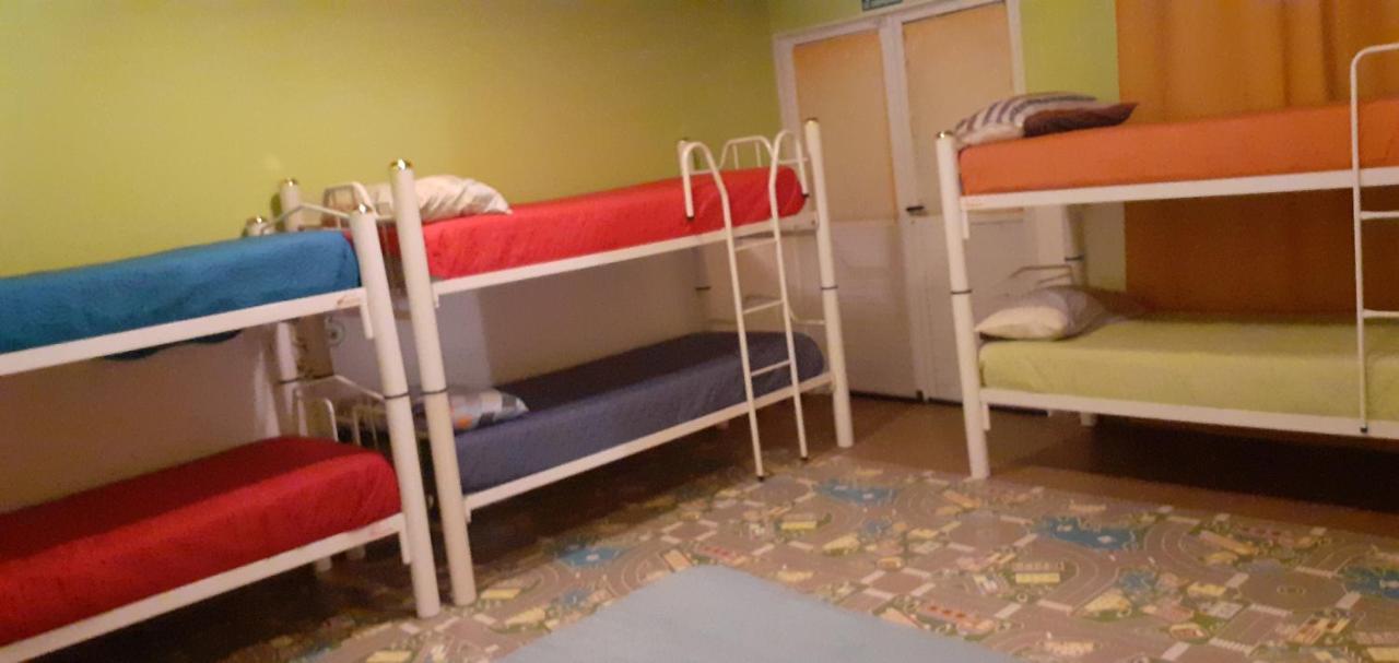 Hostel El Viajante Los Antiguos Bagian luar foto