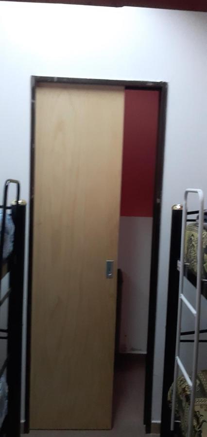 Hostel El Viajante Los Antiguos Bagian luar foto