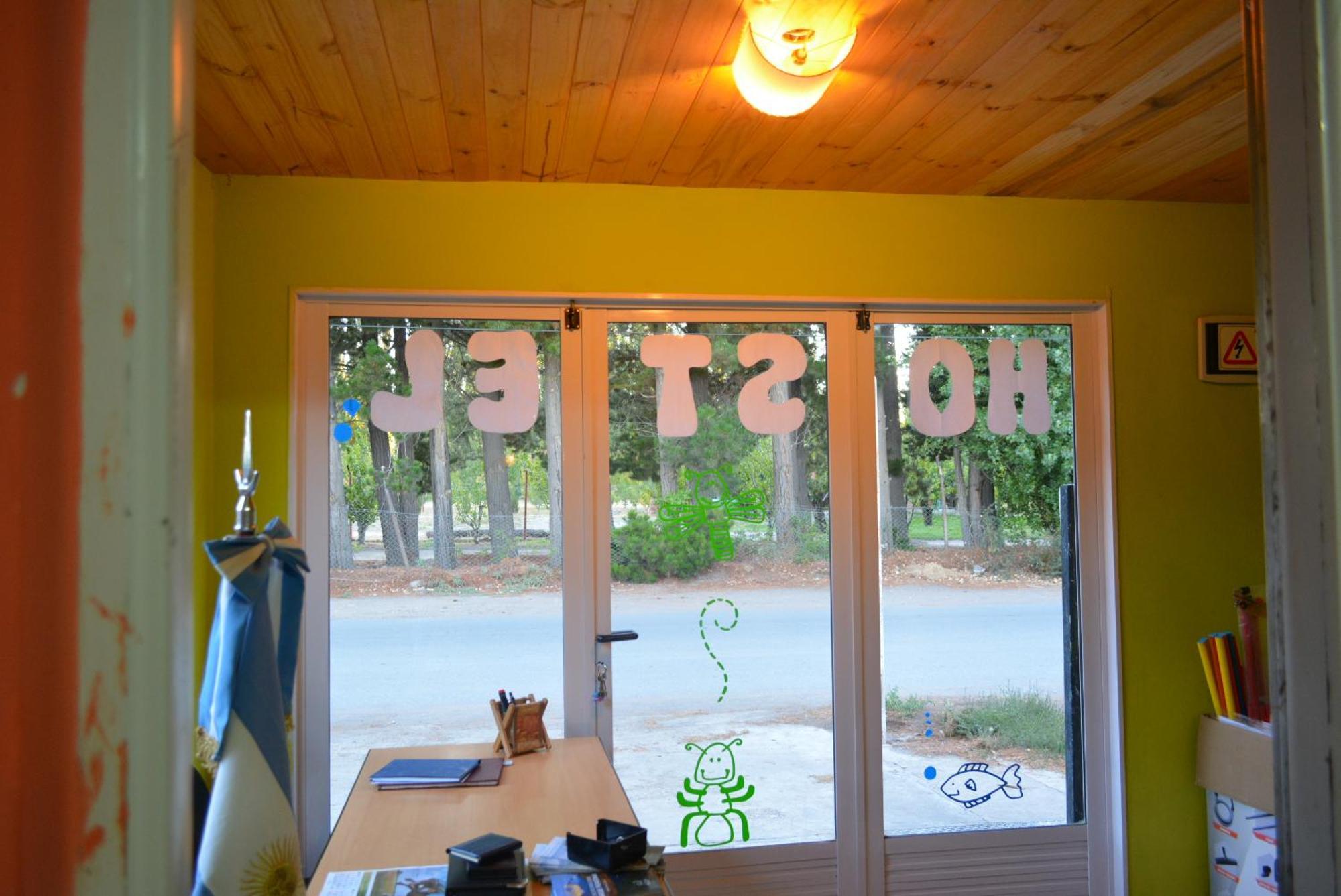 Hostel El Viajante Los Antiguos Bagian luar foto